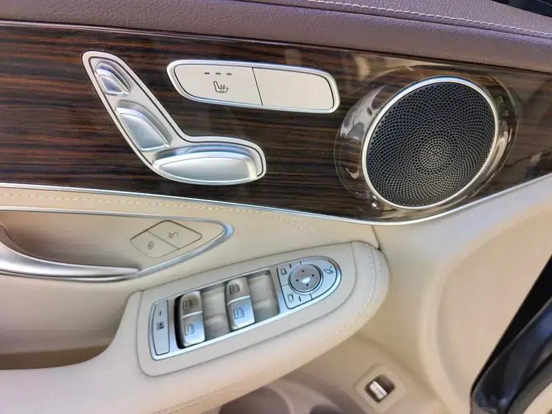 2019 Mercedes-Benz GLC 260 L 4MATIC Luxury — миниатюра 20