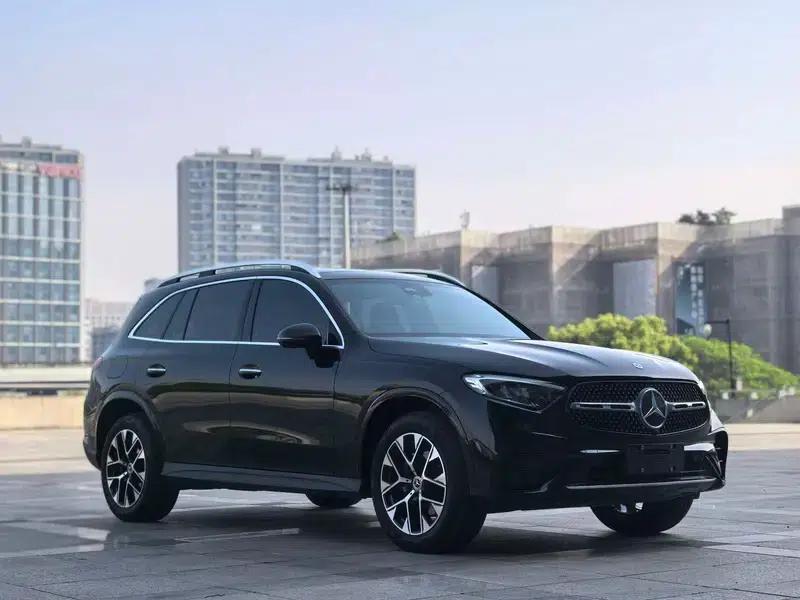 2023 Mercedes-Benz GLC 260 L 4MATIC Luxury 5-seater — миниатюра 3