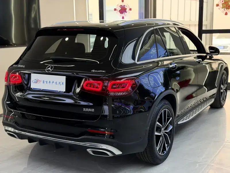 2021 Mercedes-Benz GLC 300 L 4MATIC Dynamic — миниатюра 6