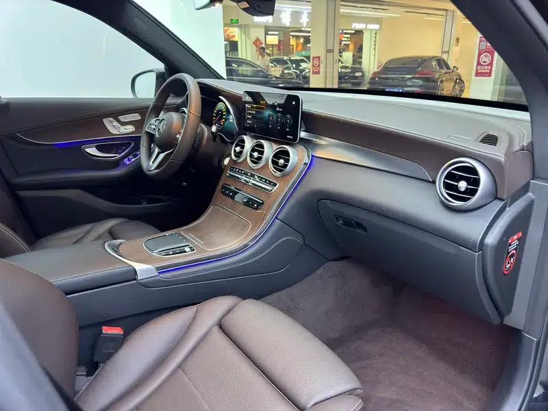 Mercedes-Benz GLC 2020 Facelift GLC 300 L 4MATIC Luxury — миниатюра 13