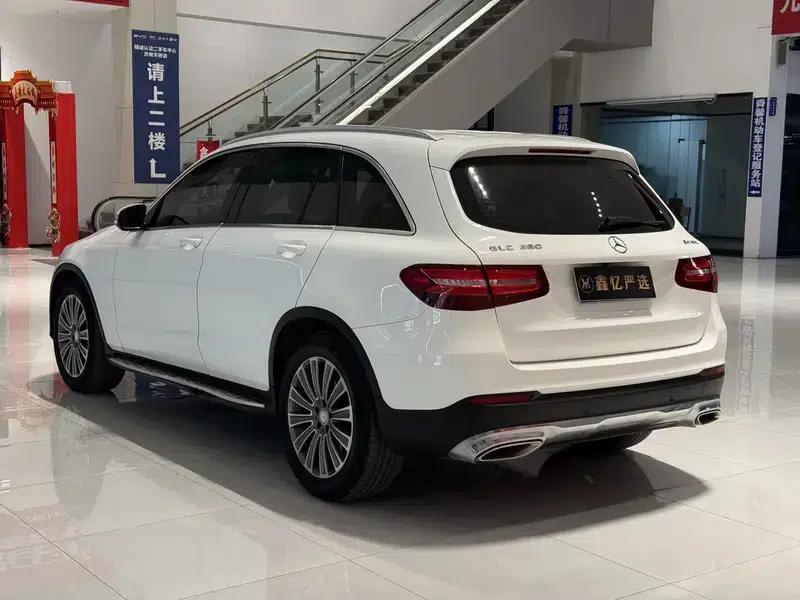 2016 Mercedes-Benz GLC 200 4MATIC — миниатюра 4
