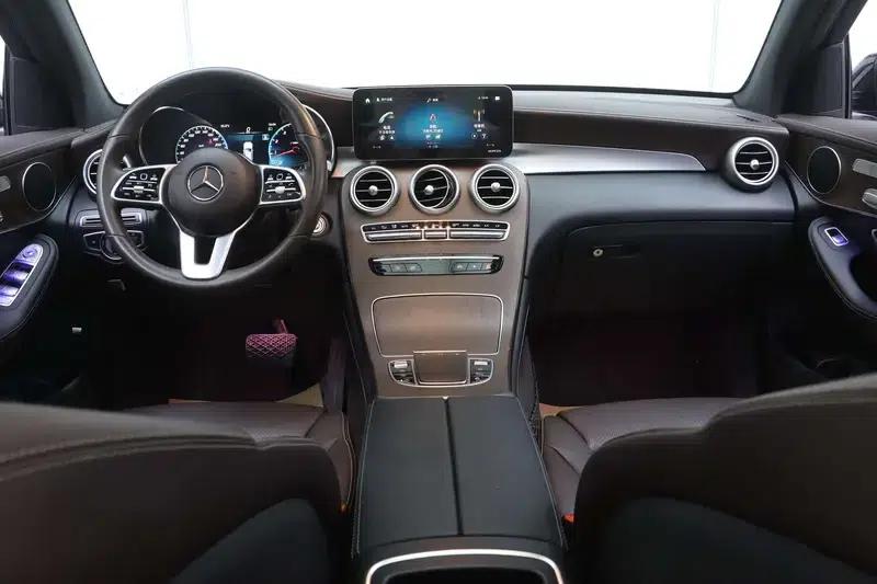 2020 Mercedes-Benz GLC 300 L 4MATIC Dynamic — миниатюра 20
