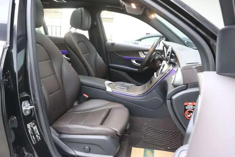2020 Mercedes-Benz GLC 300 L 4MATIC Dynamic — миниатюра 25