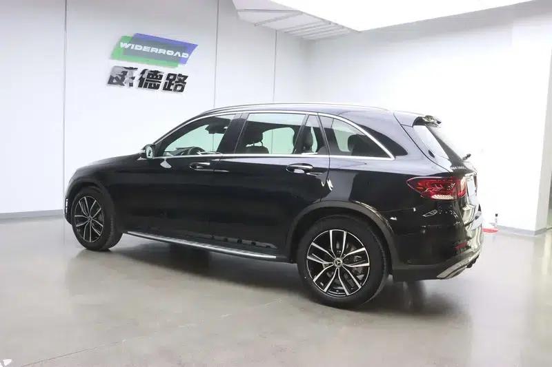 2020 Mercedes-Benz GLC 300 L 4MATIC Dynamic — миниатюра 4