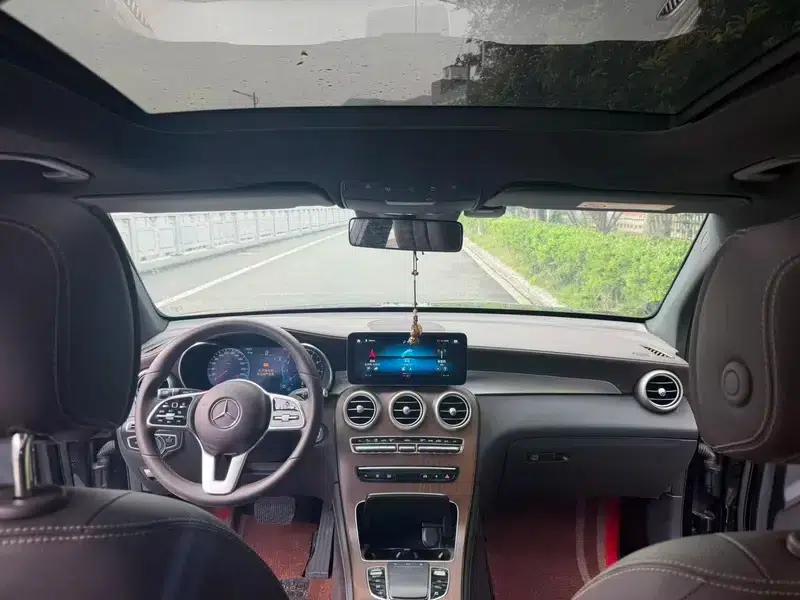 2020 Mercedes-Benz GLC 300 L 4MATIC Dynamic — миниатюра 11