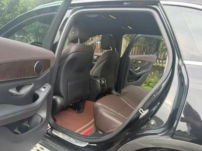 2020 Mercedes-Benz GLC 300 L 4MATIC Dynamic — миниатюра 14
