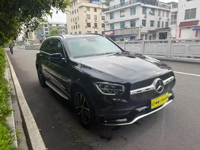 2020 Mercedes-Benz GLC 300 L 4MATIC Dynamic — миниатюра 3