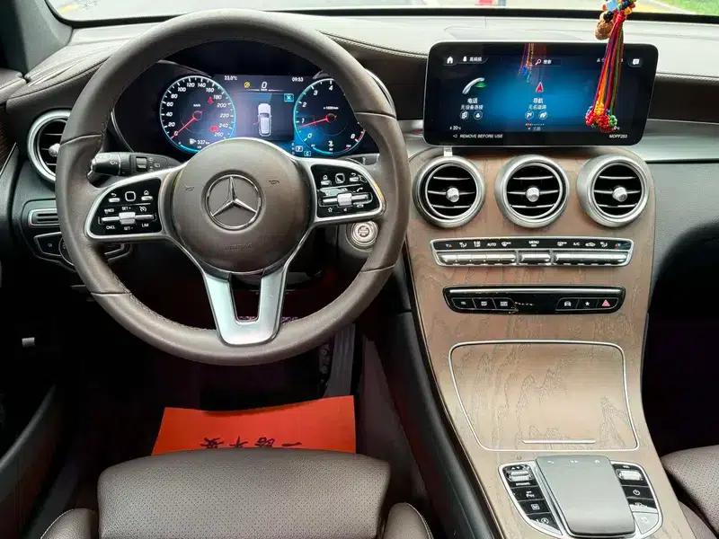 2022 Mercedes-Benz GLC Facelift: GLC 260 L 4MATIC Luxury — миниатюра 13
