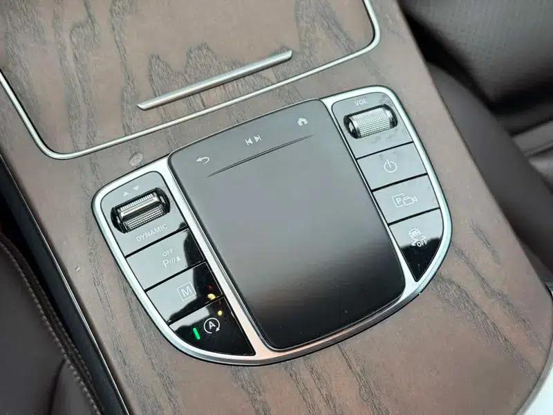 2022 Mercedes-Benz GLC Facelift: GLC 260 L 4MATIC Luxury — миниатюра 9