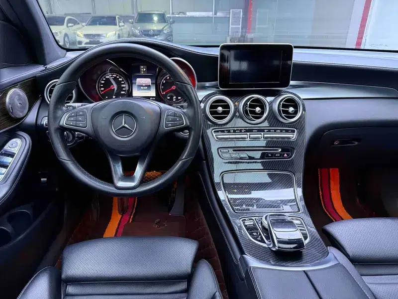 2017 Mercedes-Benz GLC 260 4MATIC Luxury — миниатюра 5