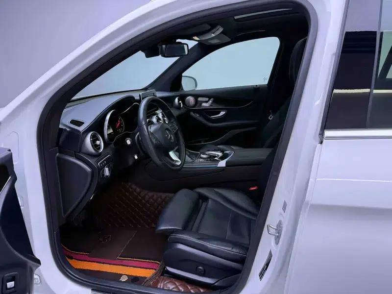 2017 Mercedes-Benz GLC 260 4MATIC Luxury — миниатюра 7