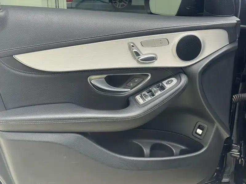 2020 Mercedes-Benz GLC 260 L 4MATIC Dynamic — миниатюра 12