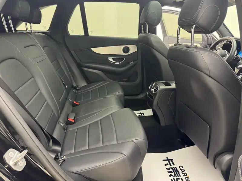 2020 Mercedes-Benz GLC 260 L 4MATIC Dynamic — миниатюра 18