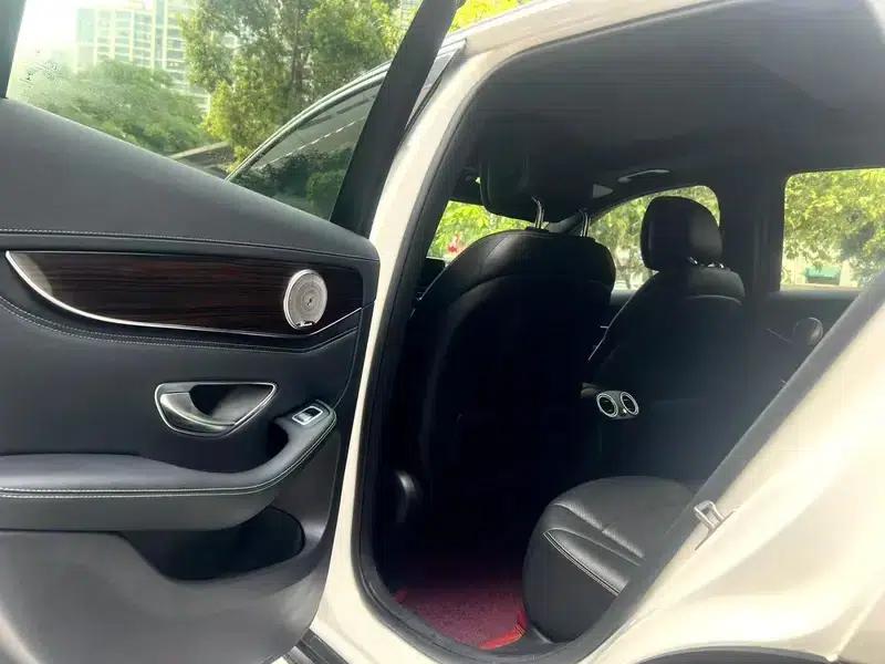 2017 Mercedes-Benz GLC 260 4MATIC Luxury — миниатюра 9