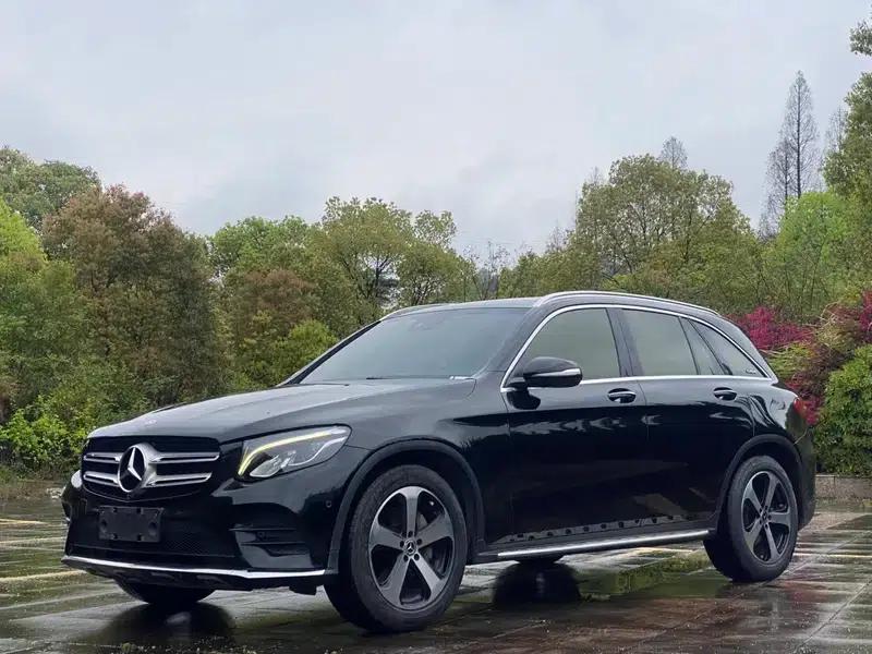 2018 Mercedes-Benz GLC 260 4MATIC Luxury — миниатюра 1