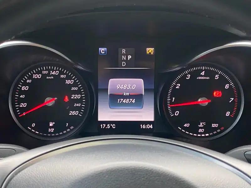 2018 Mercedes-Benz GLC 260 4MATIC Luxury — миниатюра 11