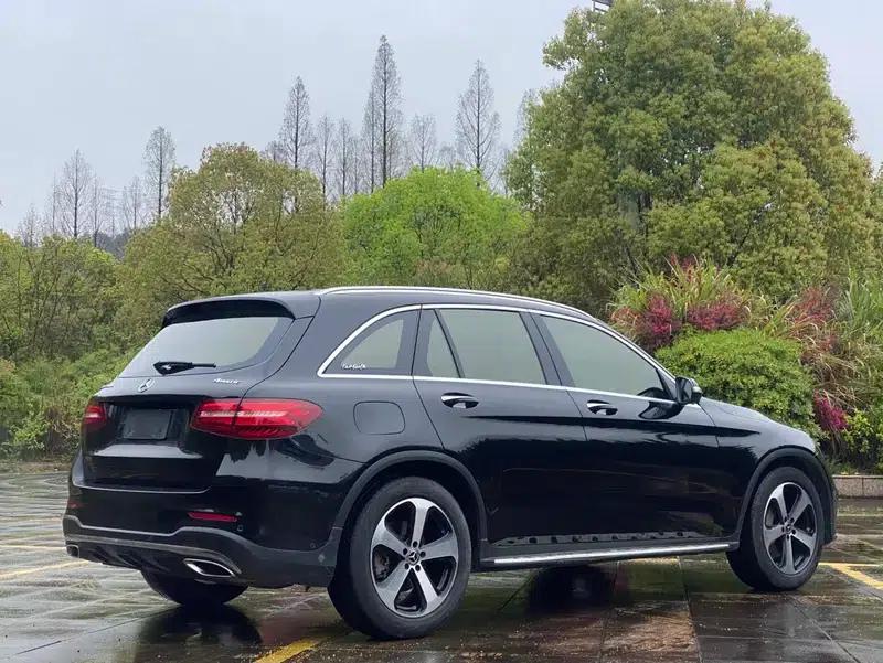 2018 Mercedes-Benz GLC 260 4MATIC Luxury — миниатюра 5