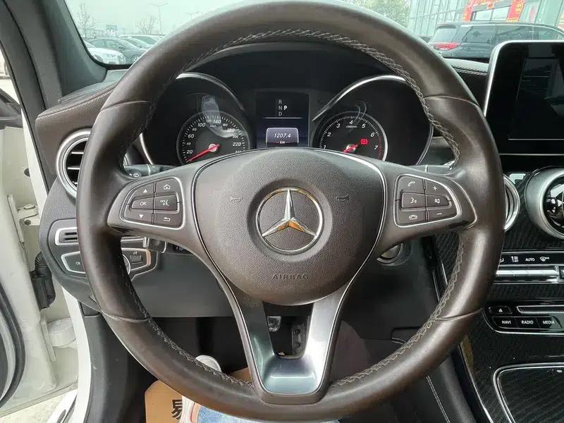 2017 Mercedes-Benz GLC 200 4MATIC — миниатюра 11