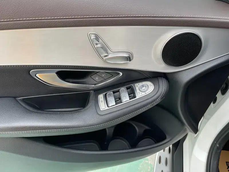 2017 Mercedes-Benz GLC 200 4MATIC — миниатюра 15