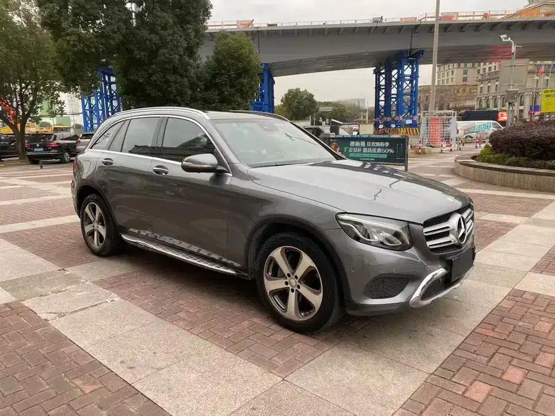 2016 Mercedes-Benz GLC 260 4MATIC Luxury — миниатюра 3