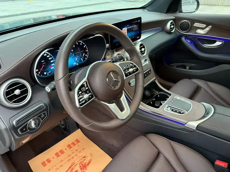 2020 Mercedes-Benz GLC 300 L 4MATIC Dynamic — миниатюра 7