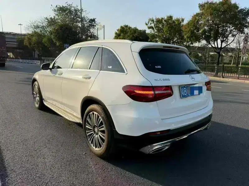 2016 Mercedes-Benz GLC 260 4MATIC Dynamic — миниатюра 3