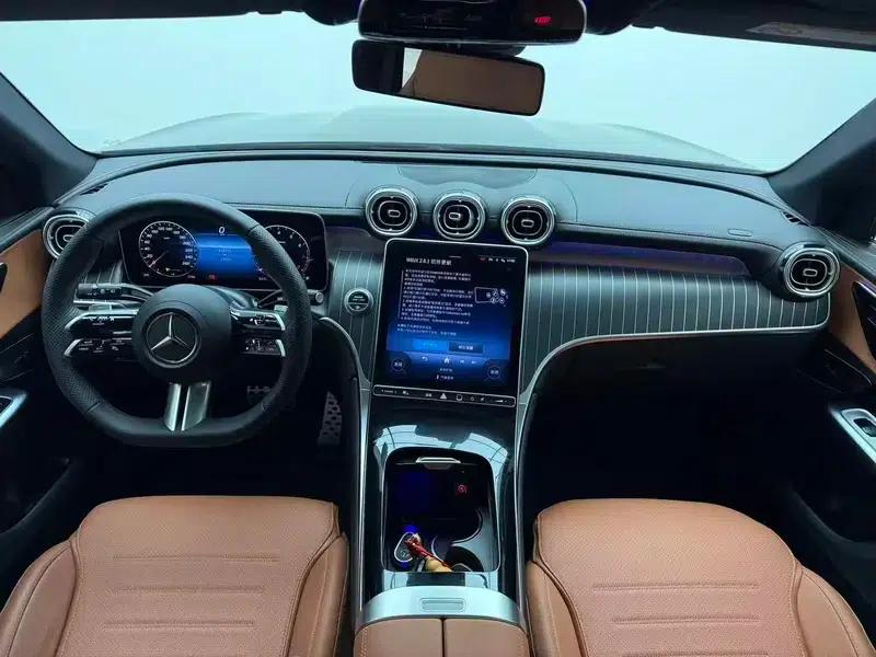 2024 Mercedes-Benz GLC 300 L 4MATIC Dynamic 5-seater — миниатюра 11