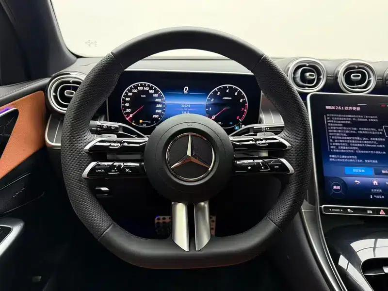 2024 Mercedes-Benz GLC 300 L 4MATIC Dynamic 5-seater — миниатюра 13