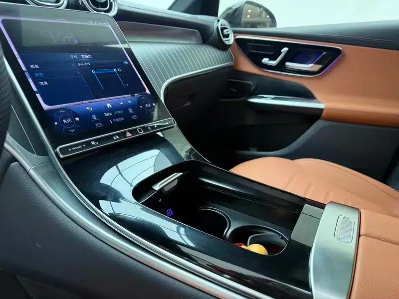 2024 Mercedes-Benz GLC 300 L 4MATIC Dynamic 5-seater — миниатюра 14