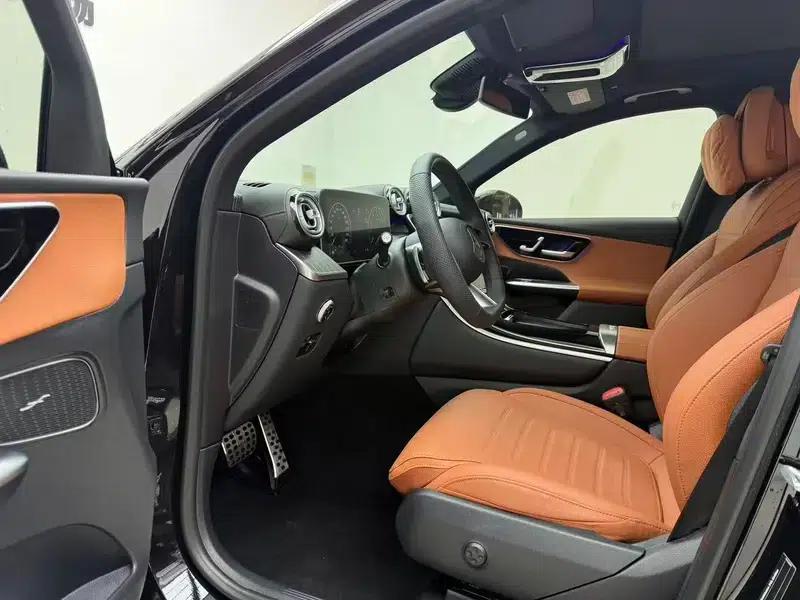 2024 Mercedes-Benz GLC 300 L 4MATIC Dynamic 5-seater — миниатюра 16