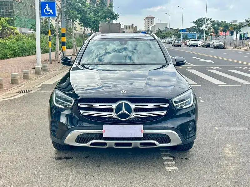 2020 Mercedes-Benz GLC Facelift: GLC 260 L 4MATIC Dynamic — миниатюра 2