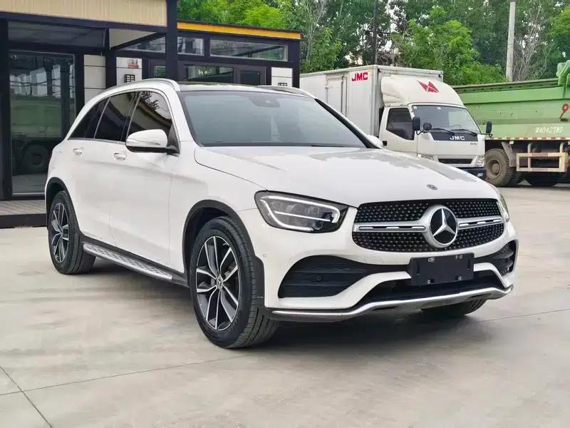 2020 Mercedes-Benz GLC 300 L 4MATIC Dynamic — миниатюра 3
