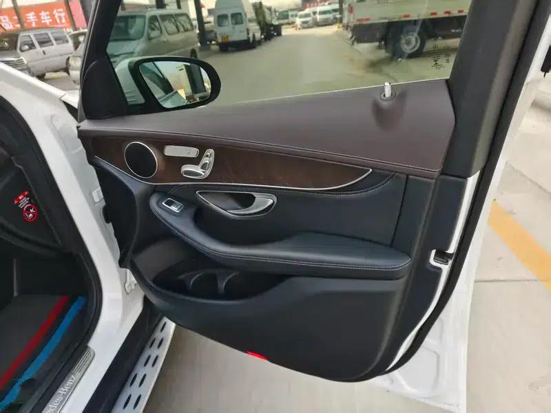 2020 Mercedes-Benz GLC 300 L 4MATIC Dynamic — миниатюра 7