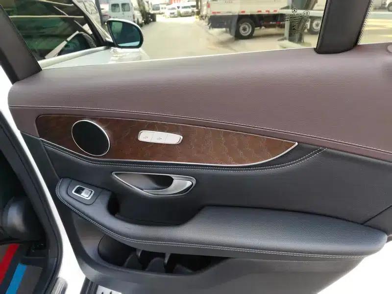 2020 Mercedes-Benz GLC 300 L 4MATIC Dynamic — миниатюра 8