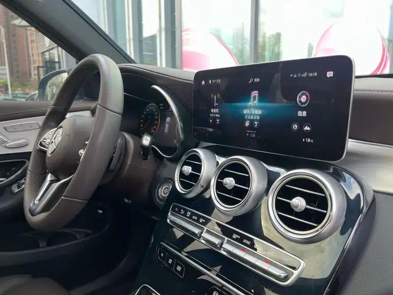 2021 Mercedes-Benz GLC 260 L 4MATIC Dynamic — миниатюра 13