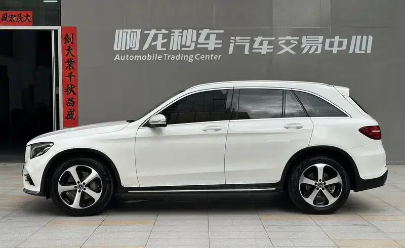 2018 Mercedes-Benz GLC Facelift: GLC 260 4MATIC Luxury — миниатюра 4