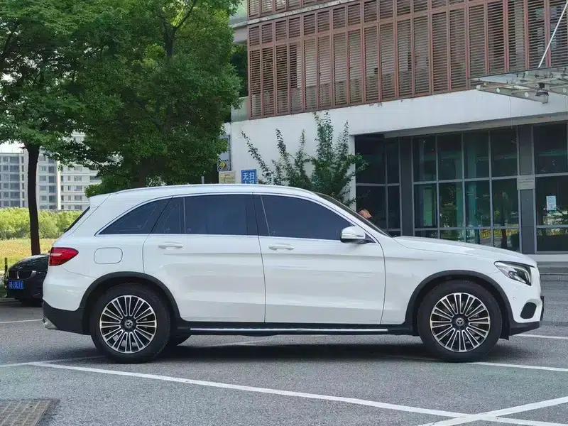 Mercedes-Benz GLC 2019 GLC 200 L 4MATIC — миниатюра 7