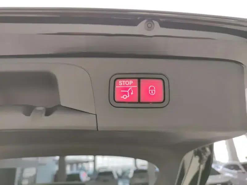 2022 Mercedes-Benz GLC Facelift: GLC 300 L 4MATIC Dynamic — миниатюра 14