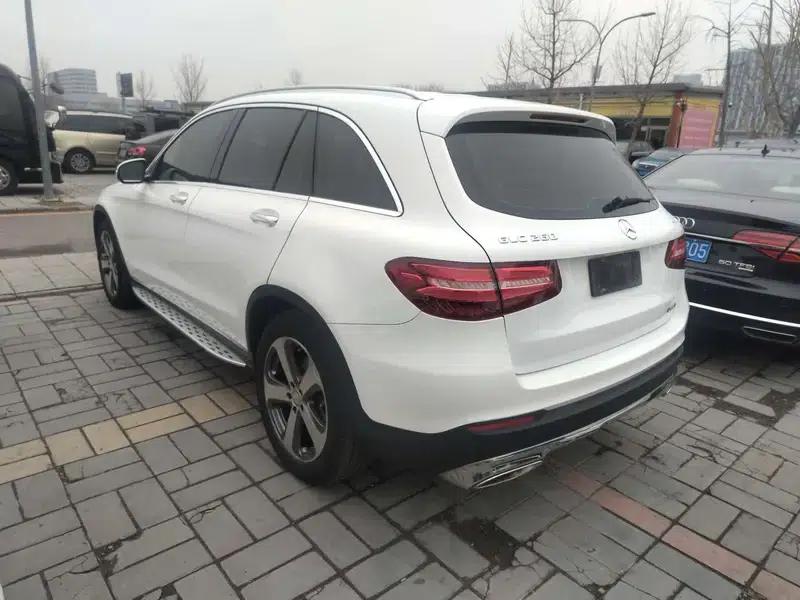 2016 Mercedes-Benz GLC 260 4MATIC Luxury — миниатюра 3