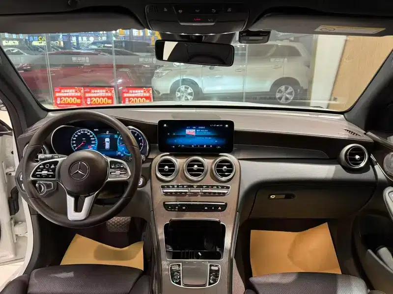 2020 Mercedes-Benz GLC Facelift: GLC 300 L 4MATIC Dynamic — миниатюра 14