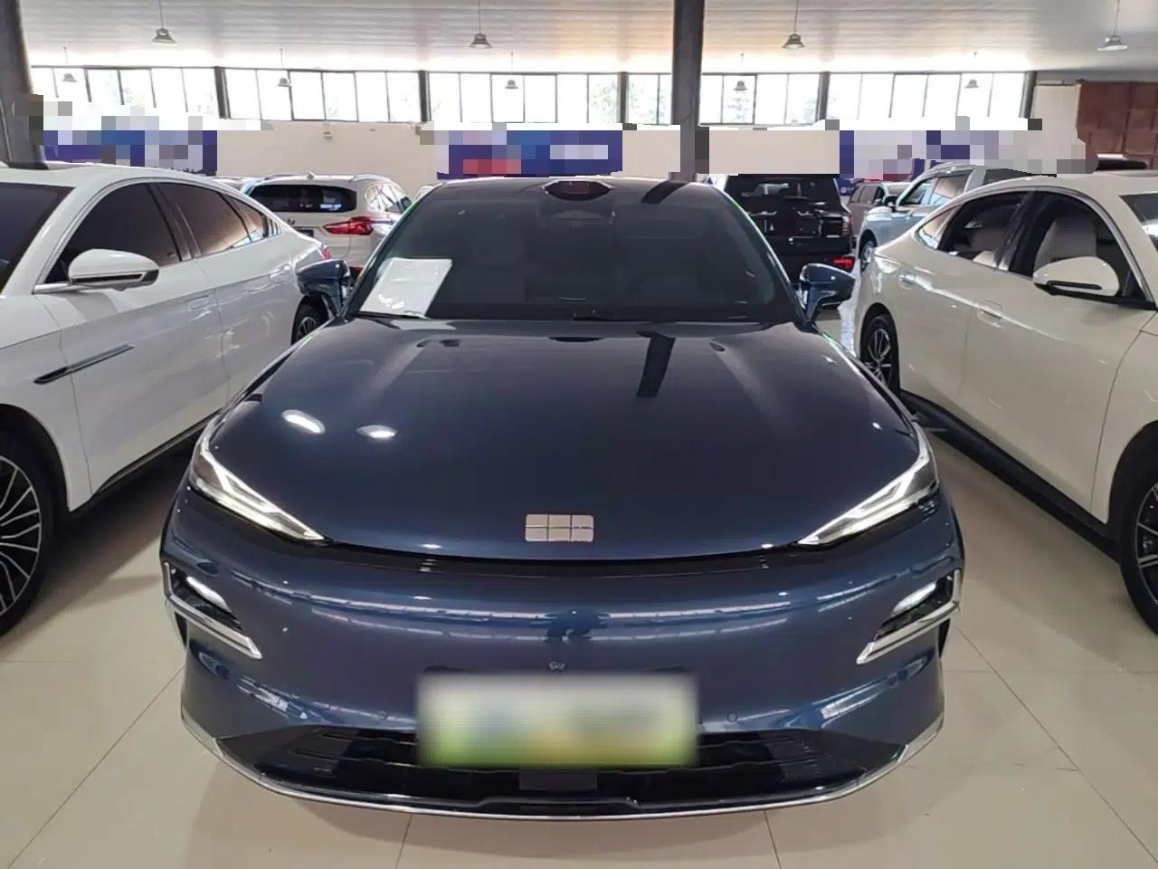 Geely Galaxy 8 2025 130km EM-P Starship Edition — миниатюра 2