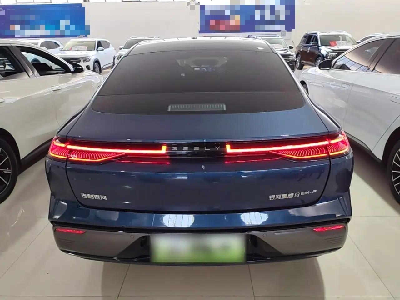 Geely Galaxy 8 2025 130km EM-P Starship Edition — миниатюра 5