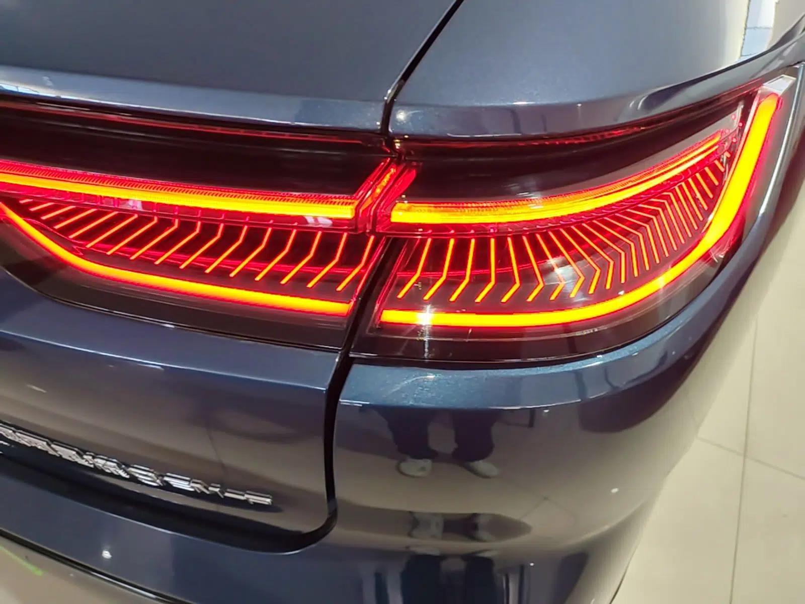 Geely Galaxy 8 2025 130km EM-P Starship Edition — миниатюра 9