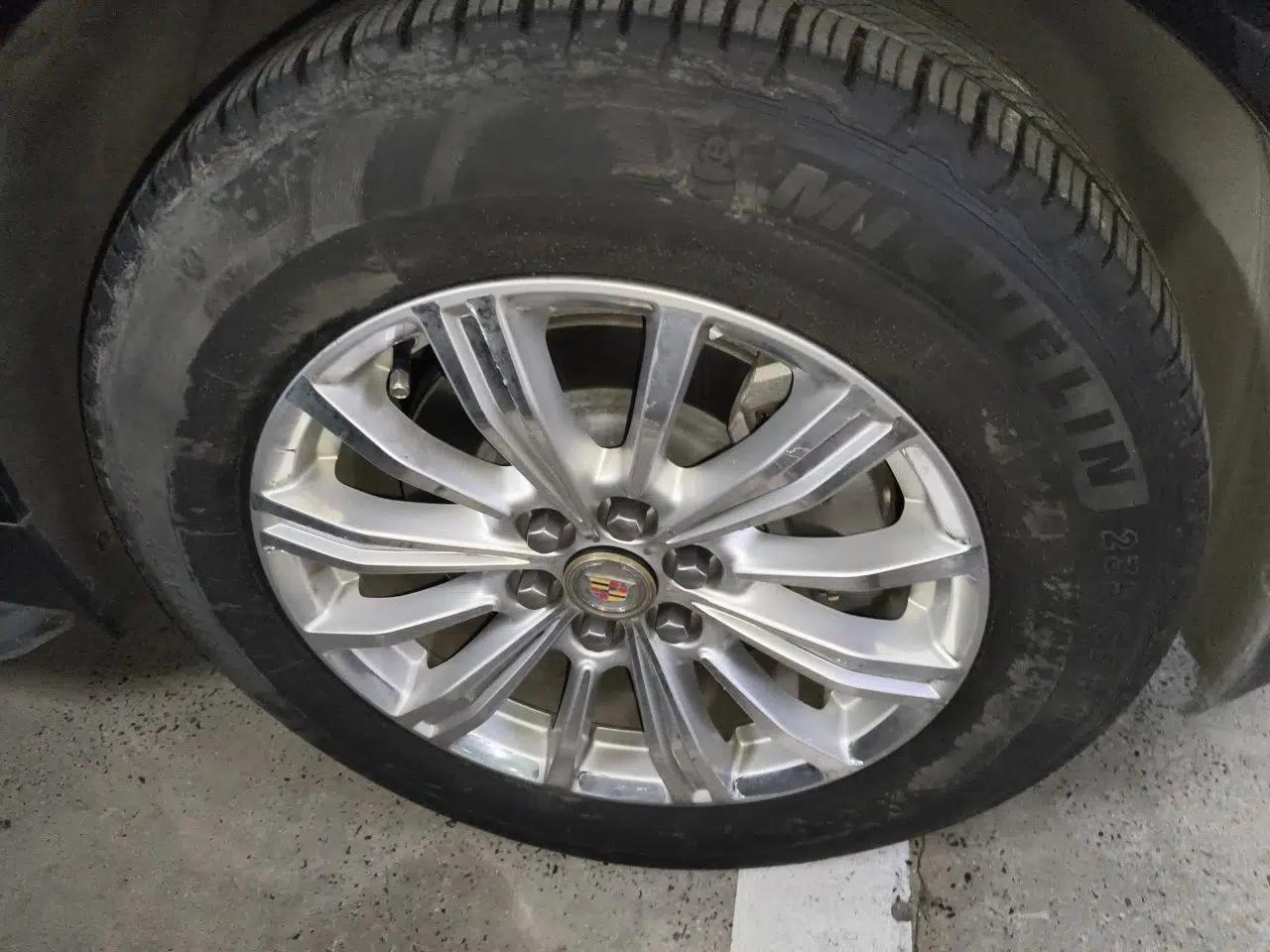 Cadillac XT5 2018 28E Four-Wheel Drive Tech Version — миниатюра 8