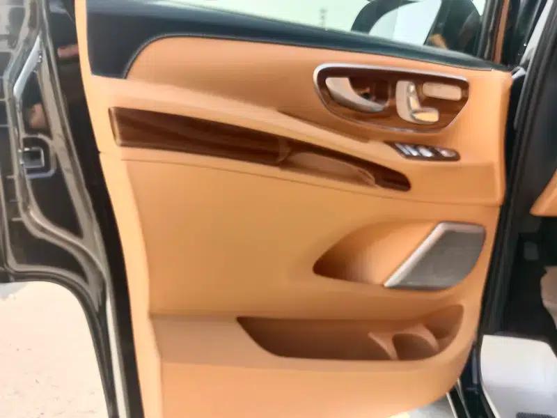 2022 Nissan Vito 2.0T Automatic Front-Wheel Drive 7-Seater Factory Custom Edition — миниатюра 13