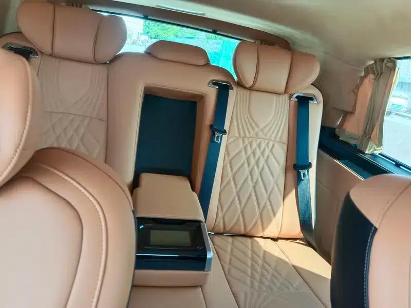 2022 Nissan Vito 2.0T Automatic Front-Wheel Drive 7-Seater Factory Custom Edition — миниатюра 15