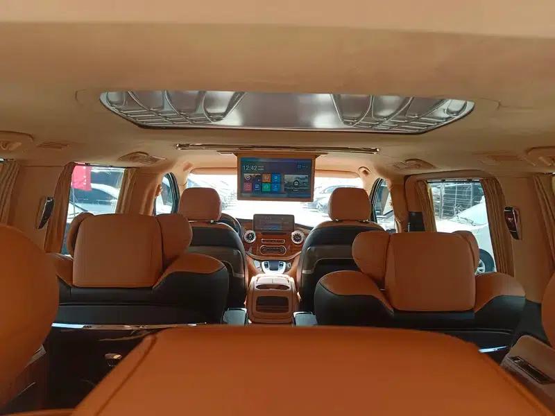 2022 Nissan Vito 2.0T Automatic Front-Wheel Drive 7-Seater Factory Custom Edition — миниатюра 10
