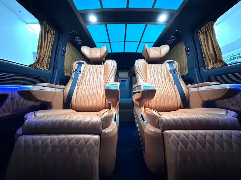 2023 Nissan Vito 2.0T Business Edition 7-seater — миниатюра 16