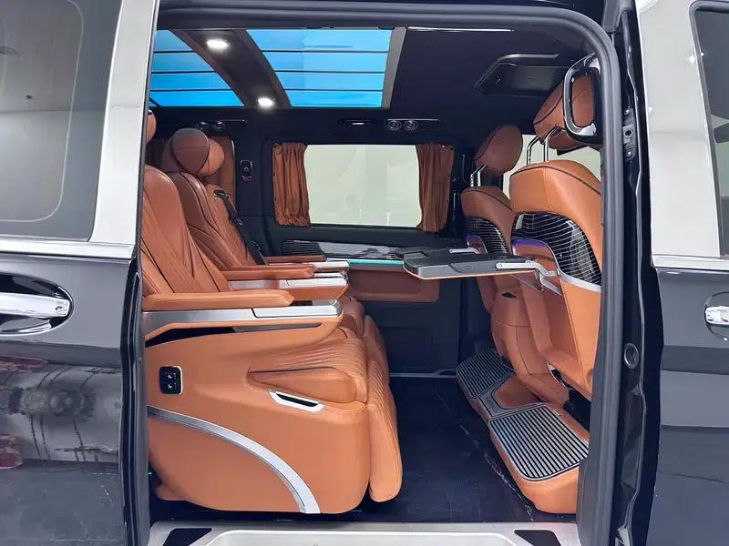 2023 Nissan Vito 2.0T Business Edition 7-seater — миниатюра 19