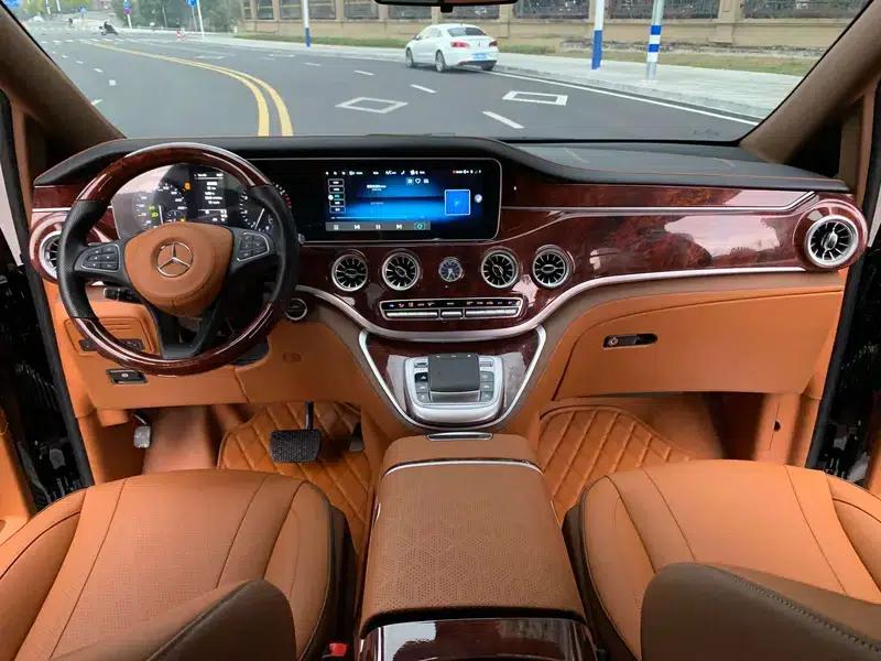 Vito 2023 2.0T Elite Edition 7-seater — миниатюра 17